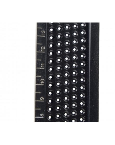 Linijka traserska otwory