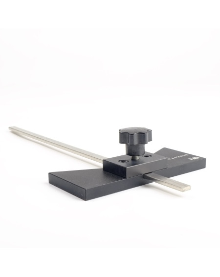 Regulowany środkownik stolarski