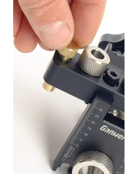 Szablon do mimośrodów typ D kołek mosiężny