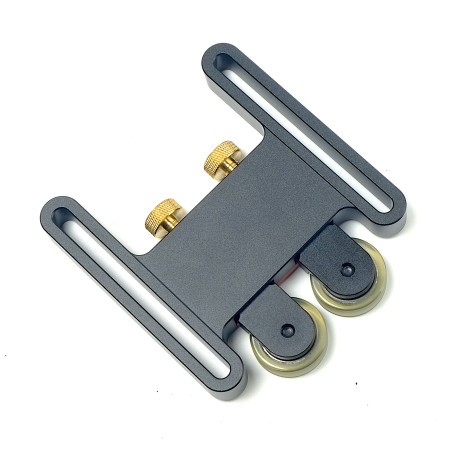 Docisk rolkowy Ganwei widok z tyłu